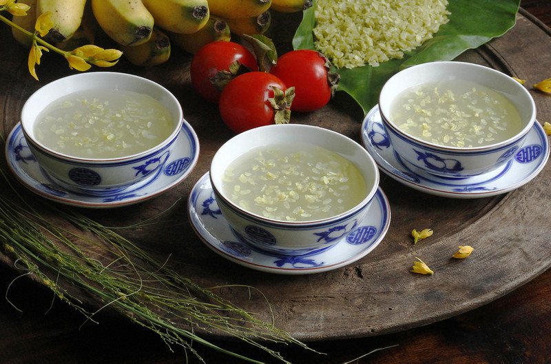 Món cốm dẹp trộn dừa thơm ngon