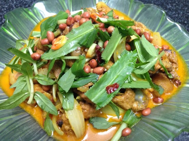 Món heo rừng xào lăn thơm lừng