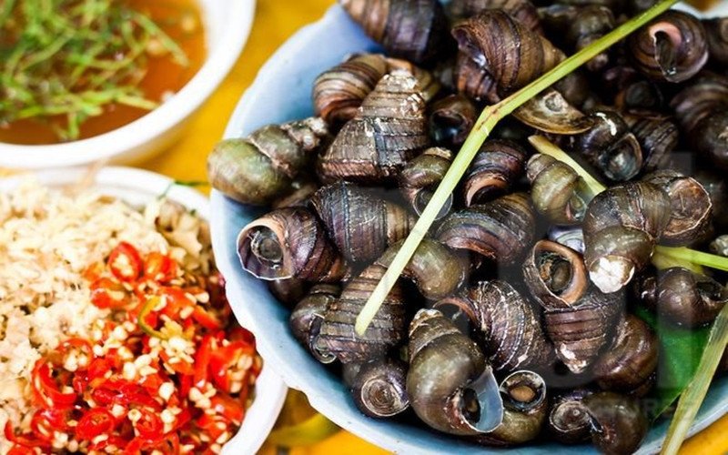 Món ốc bươu luộc sả thơm lừng, ít calo