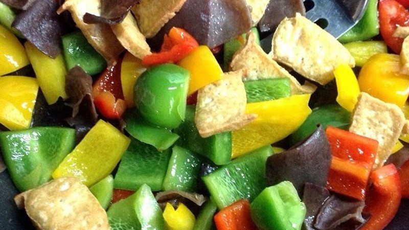 Món ớt socola xào chay ngon miệng