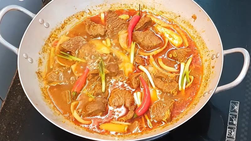 Món thịt đà điểu xào lăn đã hoàn thành, sẵn sàng thưởng thức