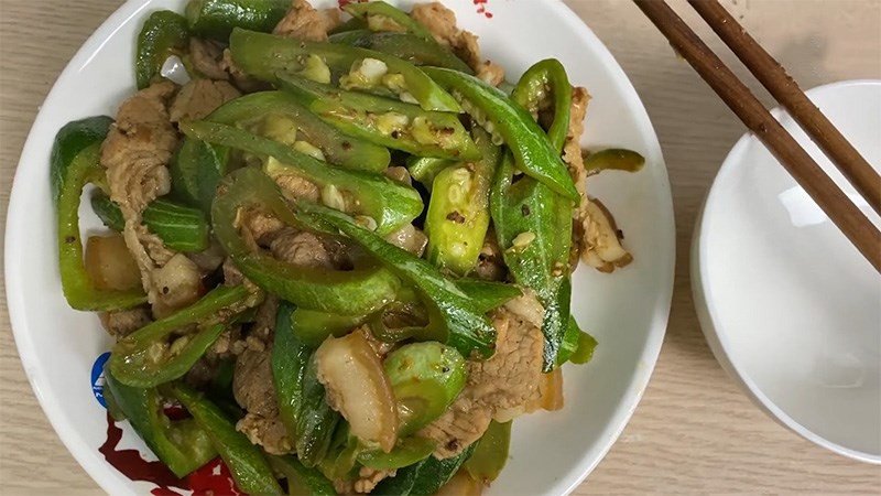món thịt lợn nạc xào mướp thơm ngon
