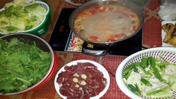 Món thịt trâu nhúng mẻ thơm ngon