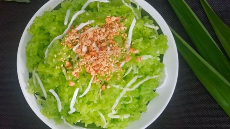 Món xôi lá dứa cốt dừa béo ngậy, hấp dẫn, cho bữa sáng dinh dưỡng