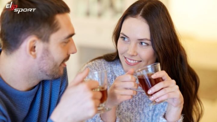 Một ly trà bí đao có thể dùng làm nền cho trà sữa bí đao