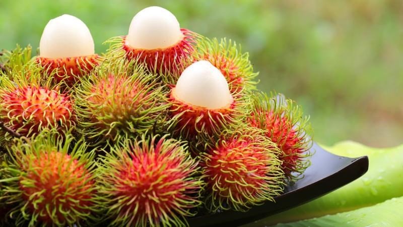 Một trái chôm chôm bao nhiêu calo