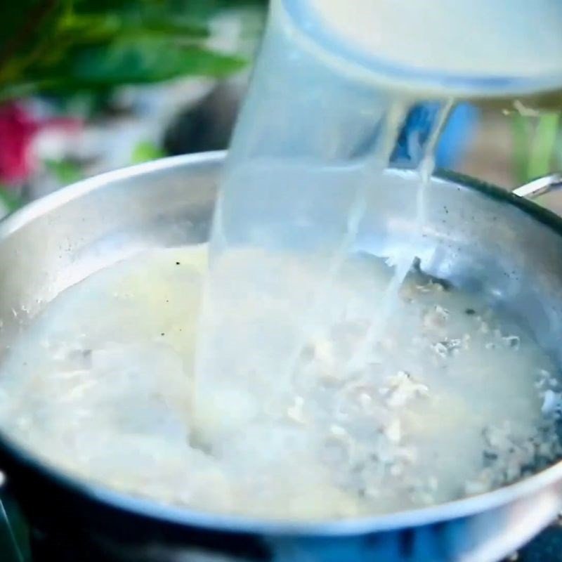 Nấu nước lèo don Quảng Ngãi trong veo