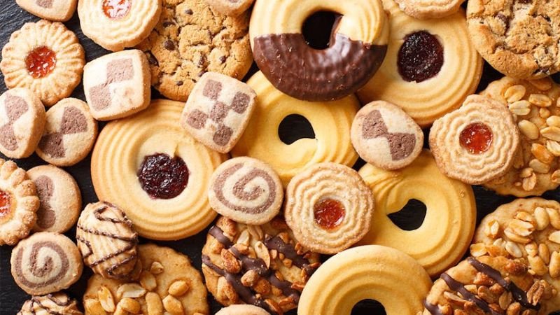 Người bệnh tim mạch và tiểu đường nên hạn chế ăn bánh quy