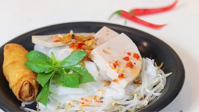 Người có chế độ ăn kiêng nên cẩn trọng với lượng bánh ướt tiêu thụ