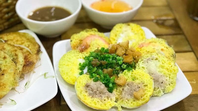 Người đang giảm cân có nên ăn bánh căn không
