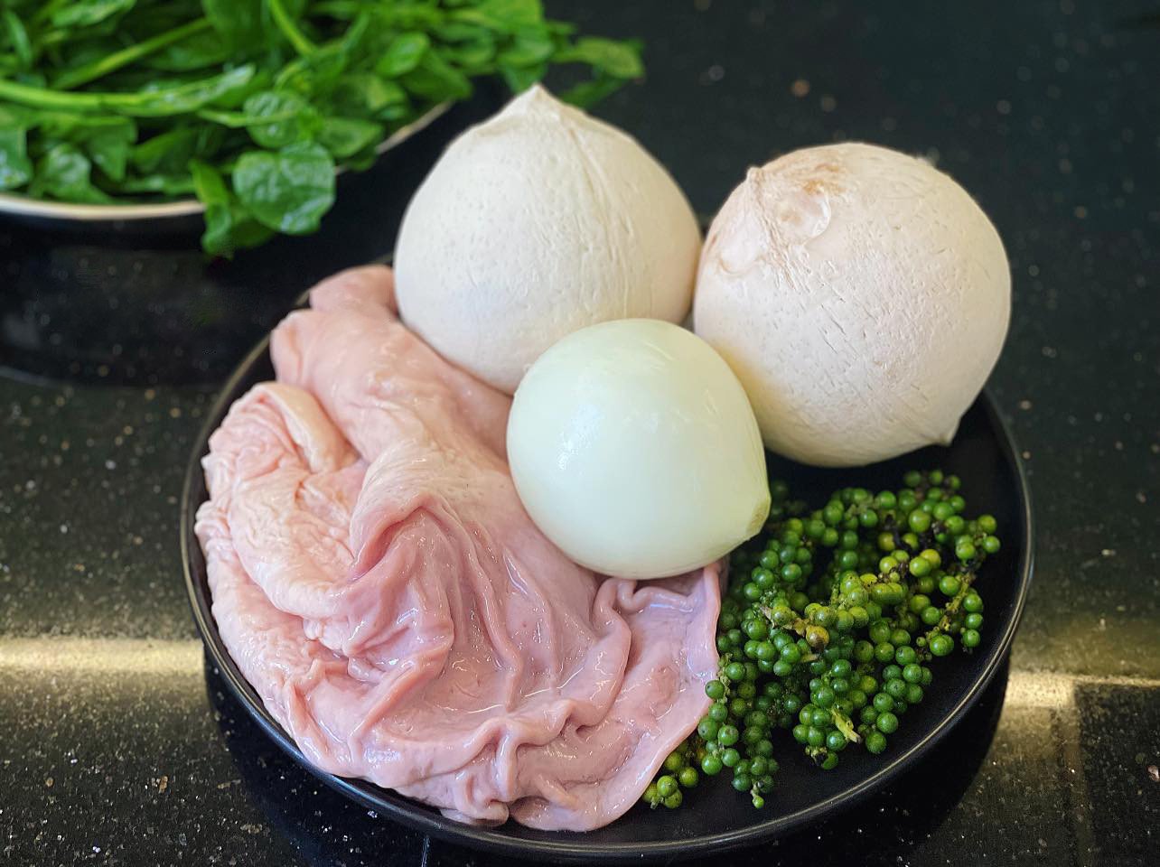 Nguyên liệu cách nấu lẩu bao tử hầm tiêu chuẩn bị tươi ngon