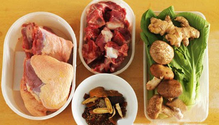 Cách Nấu Mì Vịt Tiềm Miền Nam Chuẩn Vị Tại Nhà Nguyên liệu chuẩn bị cho cách nấu mì vịt tiềm miền Nam