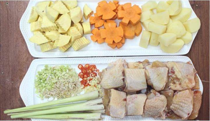 Nguyên liệu chuẩn bị cho món cà ri gà