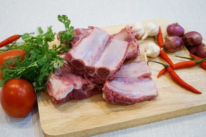Nguyên liệu chuẩn bị cho món sườn chua ngọt mềm