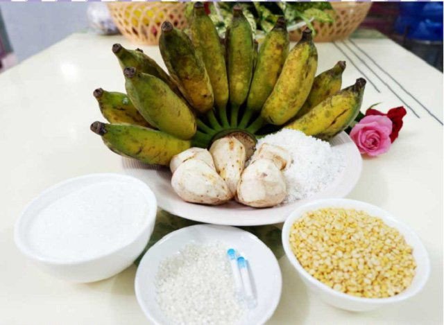 Nguyên liệu chuẩn bị làm chè chuối thập cẩm đậu xanh