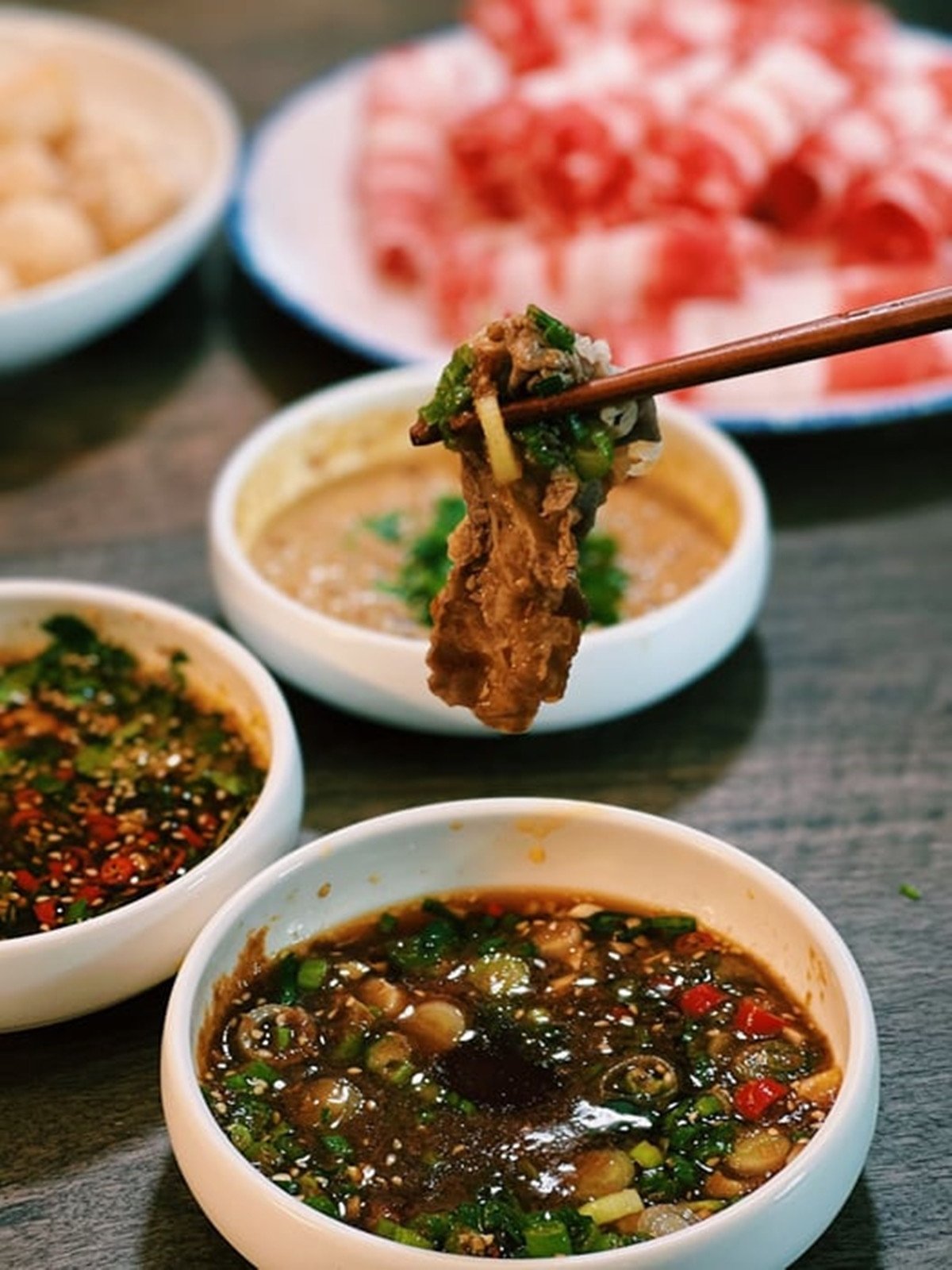 Nguyên liệu chuẩn bị lẩu đuôi bò Trùng Khánh