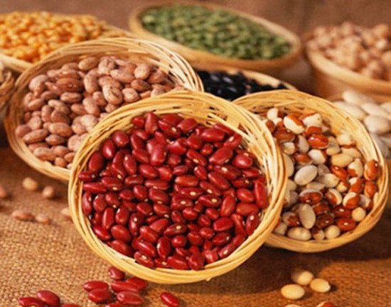 Bí Quyết Cách Nấu Chè Thập Cẩm Để Bán Lợi Nhuận Cao Nguyên liệu đa dạng chuẩn bị cho cách nấu chè thập cẩm để bán
