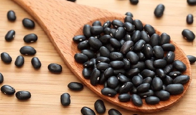 Nguyên liệu làm chè sắn dây đậu đen tươi ngon bổ dưỡng