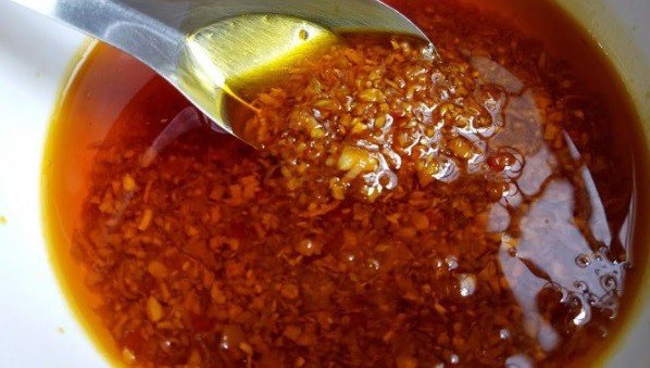 Nguyên liệu làm nước sốt bánh tráng trộn