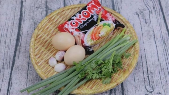 Nguyên liệu mì xào tôm