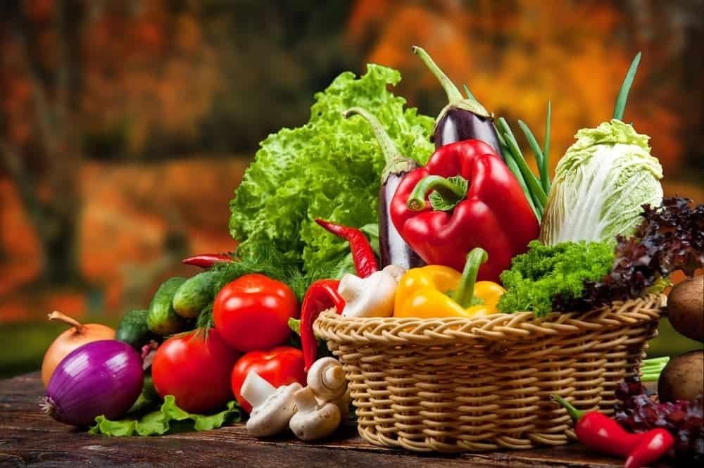 Nguyên liệu rau củ tươi ngon dùng để nấu súp chay
