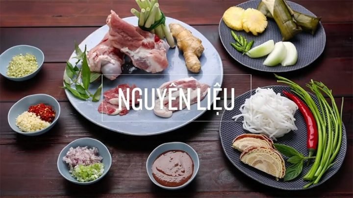 Nguyên liệu tươi ngon cho món bún bò miền Bắc truyền thống