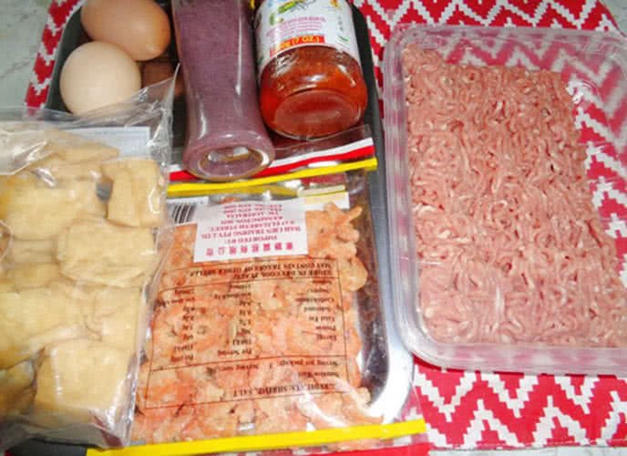 Nguyên liệu tươi ngon chuẩn bị cho cách nấu canh bún ngon