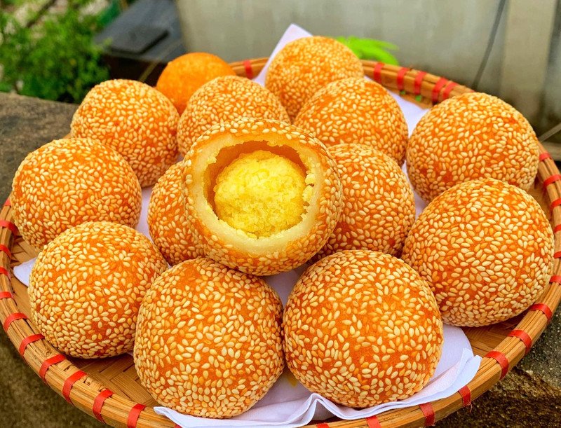 Những chiếc bánh cam hấp dẫn có thể khiến bạn lo lắng về lượng calo và khả năng tăng cân