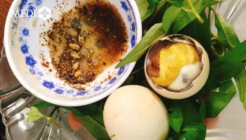 Những điều cần lưu ý khi chế biến và thưởng thức trứng gà lộn