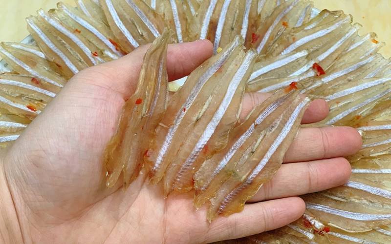 Những lưu ý cần thiết khi ăn cá cơm, đặc biệt là khi chế biến món cá cơm kho tiêu