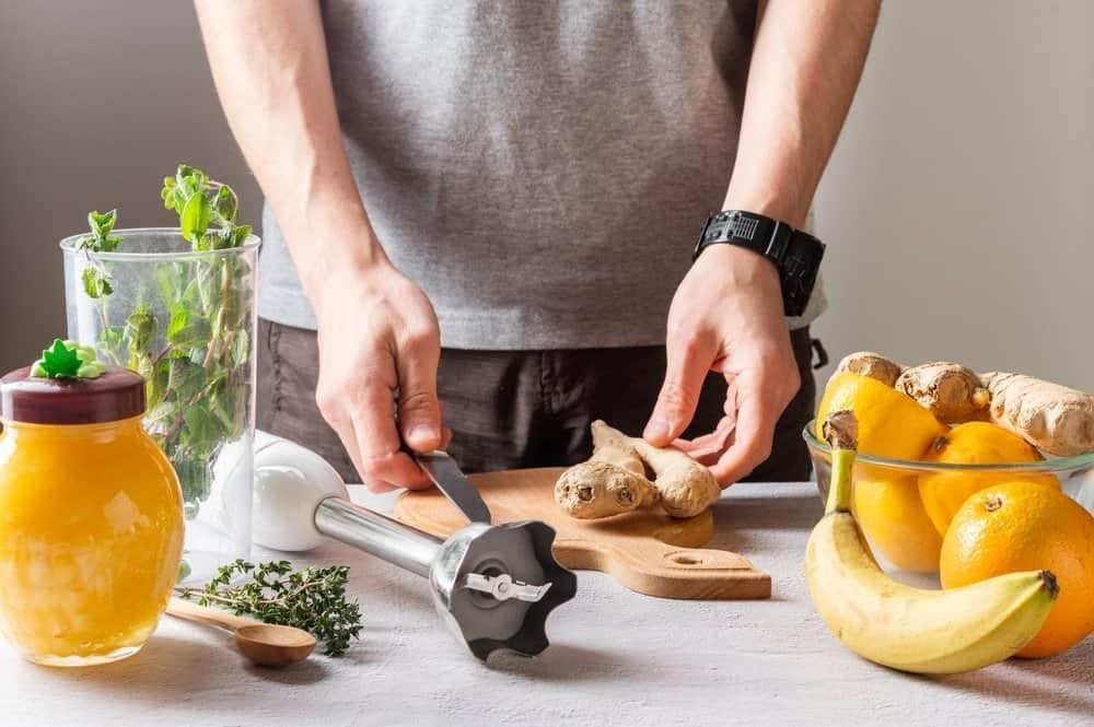 Nồi cháo gừng tươi thơm lừng, dễ tiêu hóa cho người bệnh cảm