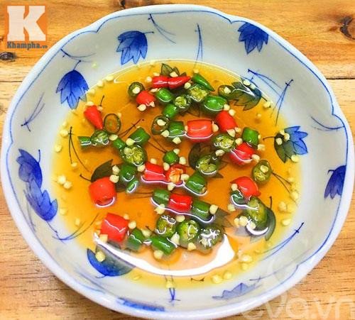 Nước chấm chua ngọt cay chuẩn vị cho bánh bột lọc