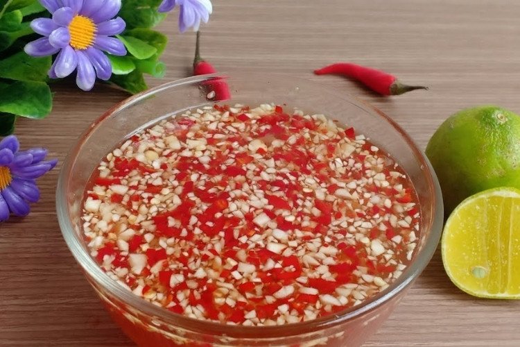 Nước chấm mắm nêm dứa chuẩn vị cho lòng bò