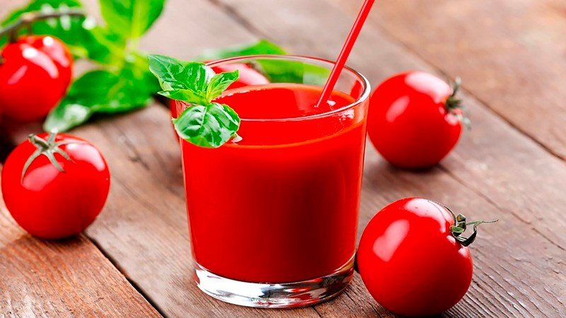 Nước ép cà chua thơm ngon và bổ dưỡng