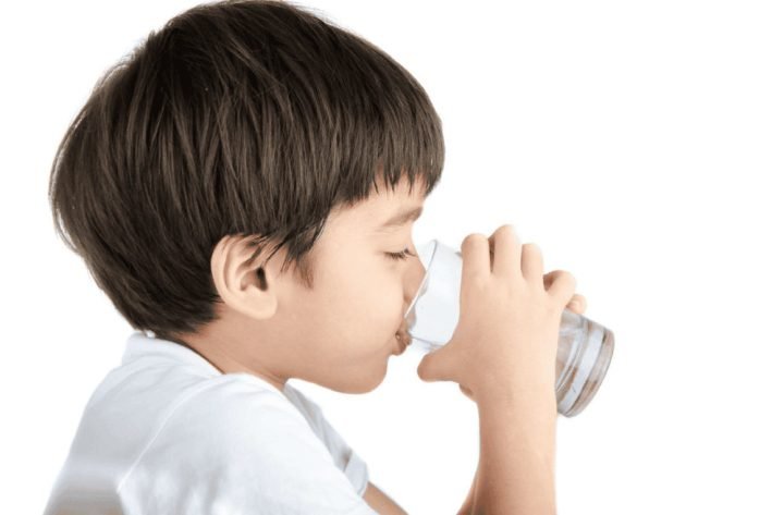 Nước lọc tinh khiết không chứa năng lượng nhưng dồi dào khoáng chất
