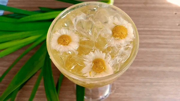 Nước sâm bông cúc thanh mát, dễ uống