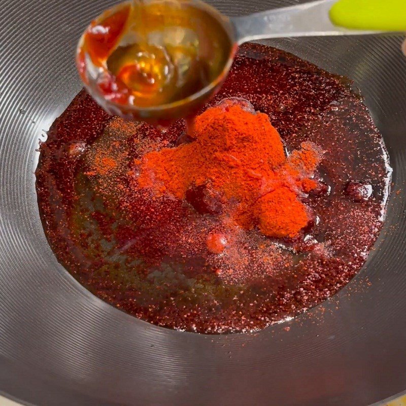 Pha chế sốt cay kiểu Hàn