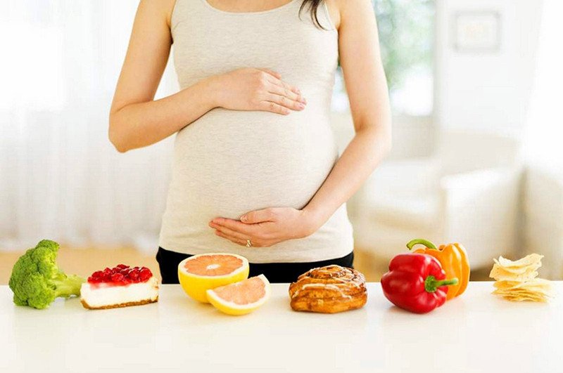Phụ nữ mang thai bổ sung axit folic từ xoài sấy dẻo an toàn và hiệu quả