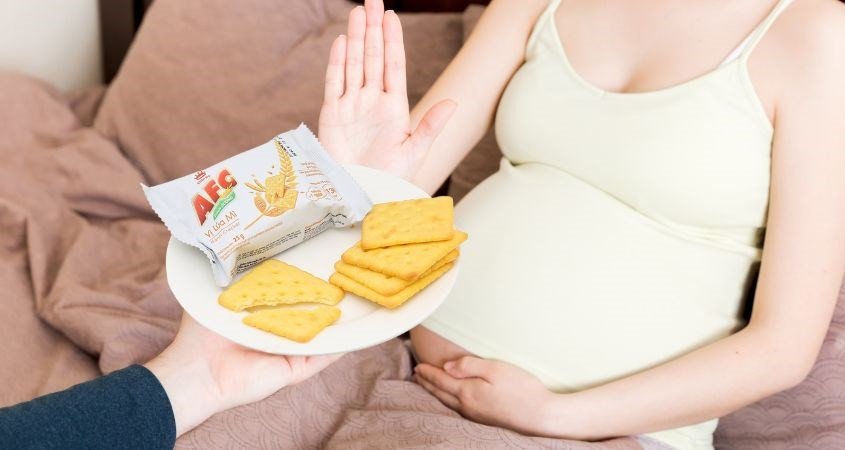 Phụ nữ mang thai cần cân nhắc lượng calo từ bánh AFC để đảm bảo dinh dưỡng