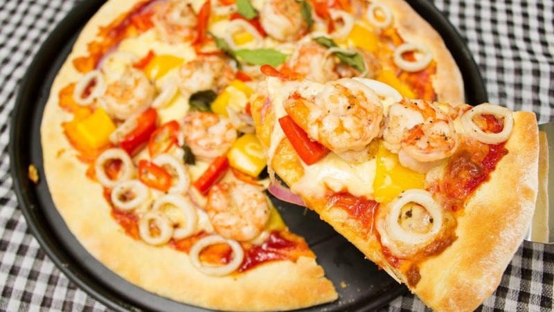 pizza hải sản bao nhiêu calo