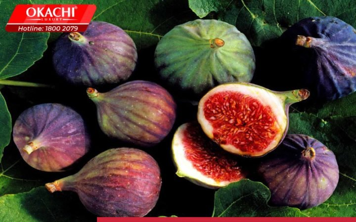 Quả sung tươi và muối ớt