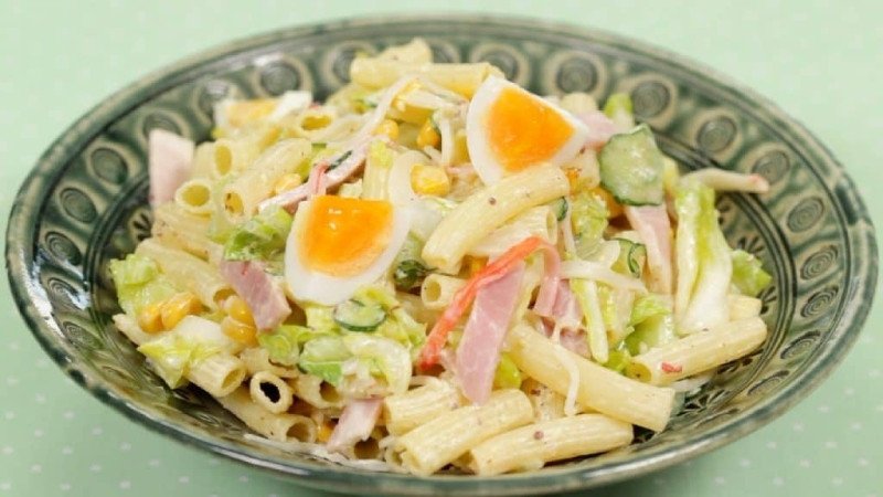Salad nui rau củ tươi ngon hỗ trợ giảm cân