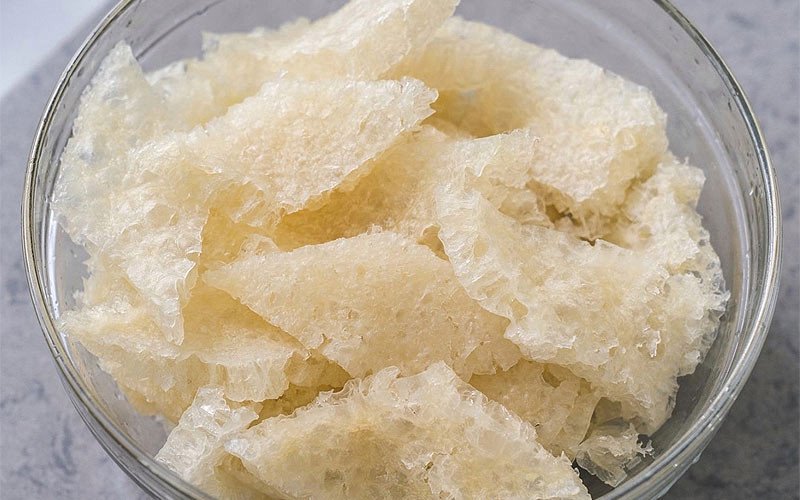 Sơ chế bóng bì làm món canh bóng mọc