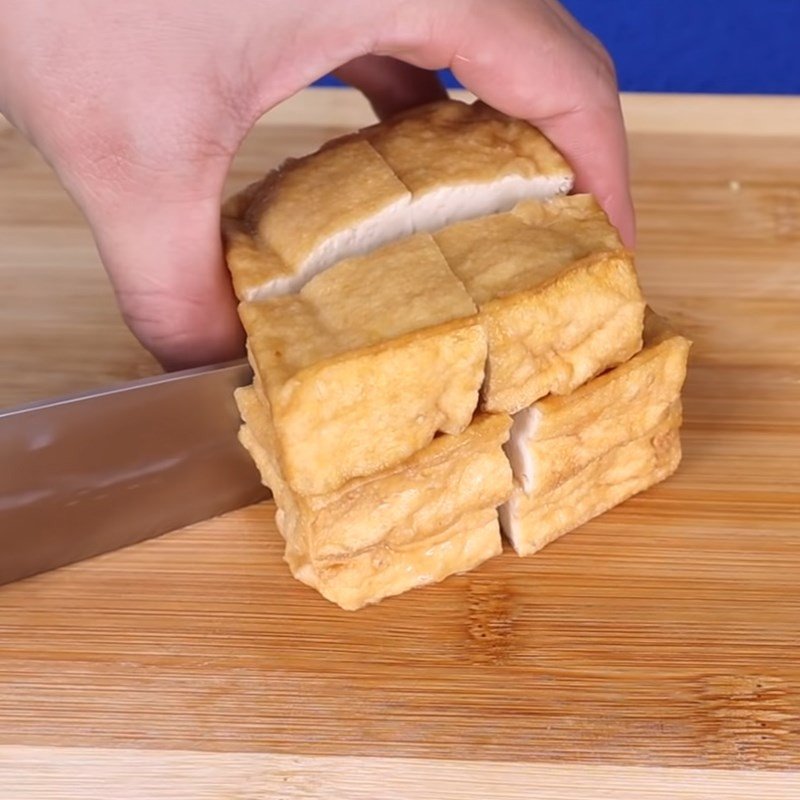Sơ chế đậu hũ và chả chay