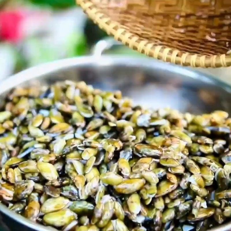 Cách Nấu Don Quảng Ngãi Chuẩn Vị Đặc Trưng Tại Nhà Sơ chế don sạch sẽ trong nồi