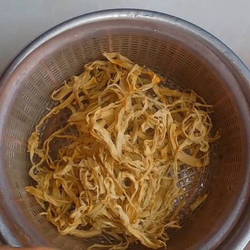 Sơ chế măng khô