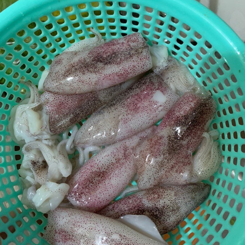 Sơ chế mực ống tươi