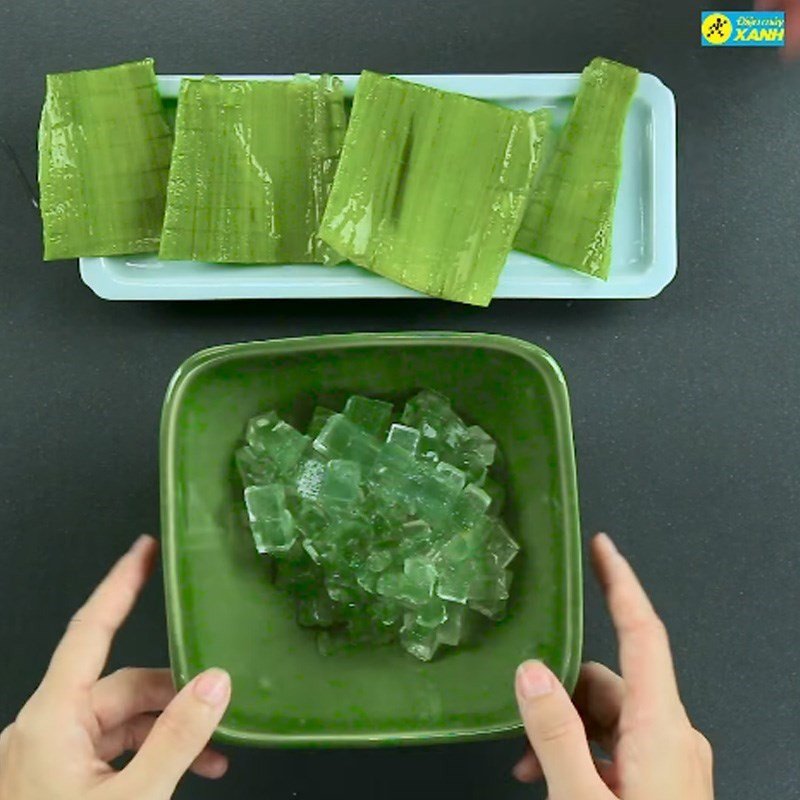 Sơ chế nha đam để loại bỏ nhớt và đắng