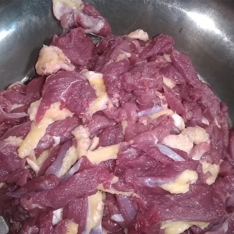Sơ chế thịt ngan - slicing