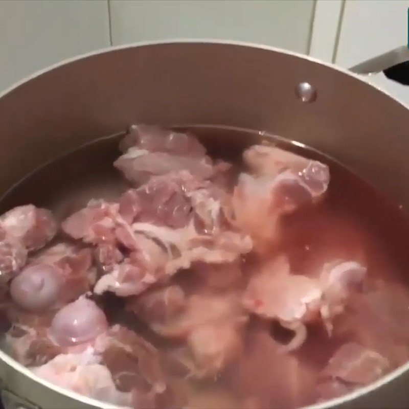 Sơ chế xương heo